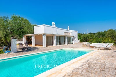 /international/it/ostuni-apulia-310108996136/
