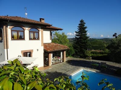 /international/it/mombaruzzo-piedmont-310102607916/