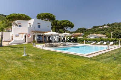 /international/it/via-della-valle-5-04017-san-felice-circeo-lt-italy-san-felice-circeo-lazio-310107640831/
