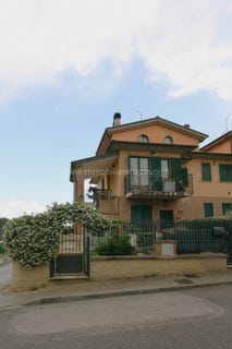 /international/it/guazzino-tuscany-120094701463/