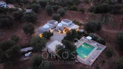 /international/it/san-michele-salentino-apulia-310101252038/?lang=en