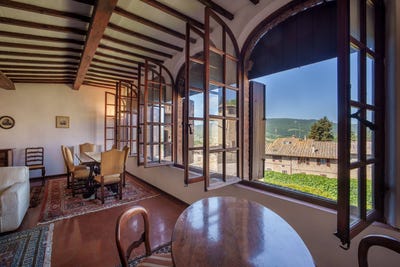 /international/it/san-gimignano-tuscany-310107025356/