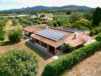 /international/it/campiglia-marittima-tuscany-310107580757/