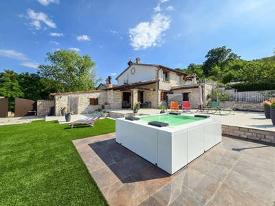 /international/it/acqualagna-marche-310120565340/