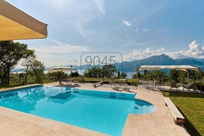 /international/it/die-adresse-erhalten-sie-vom-anbieter-torri-del-benaco-veneto-310101445792/?lang=en