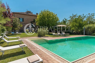 /international/it/siena-tuscany-310108430192/
