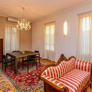 /international/it/brescia-lombardy-310108838210/