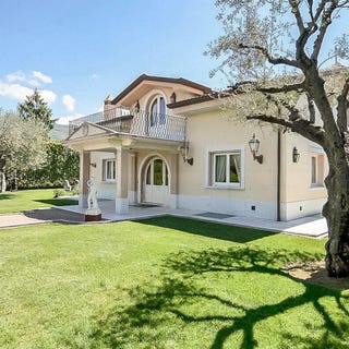 /international/it/pietrasanta-tuscany-310107185167/