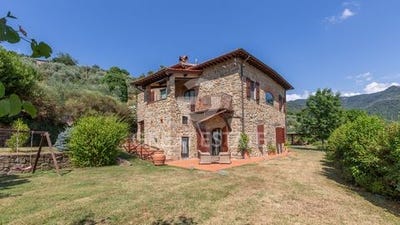 /international/it/reggello-tuscany-120098200355/