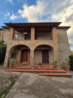 /international/it/lucignano-tuscany-120094701336/