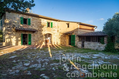 /international/it/san-casciano-in-val-di-pesa-tuscany-310108650002/