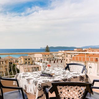 /international/it/alghero-sardinia-310108995871/?lang=th