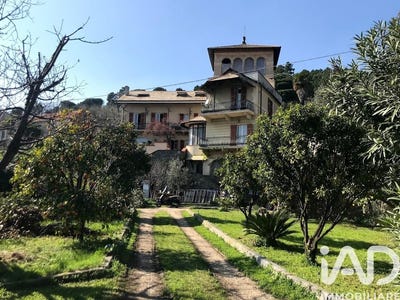 /international/it/savona-liguria-310104501070/