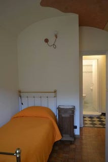 /international/it/via-andrea-massena-turin-piedmont-310108643040/