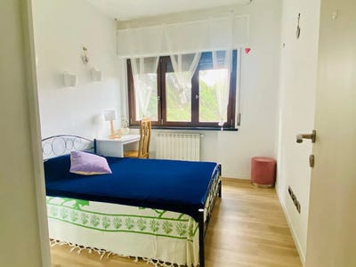 /international/it/via-sesto-calende-milan-lombardy-310096767533/