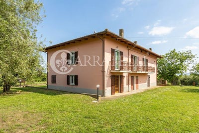 /international/it/tuoro-sul-trasimeno-umbria-310108526215/