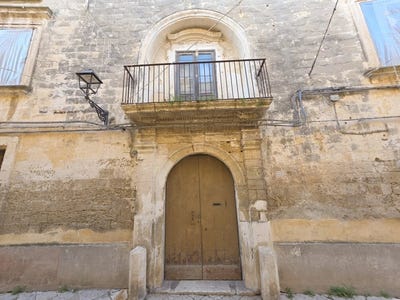 /international/it/francavilla-fontana-apulia-310104862055/