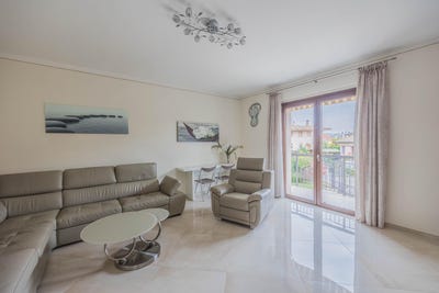 /international/it/toscolano-maderno-toscolano-maderno-lombardy-310103245122/