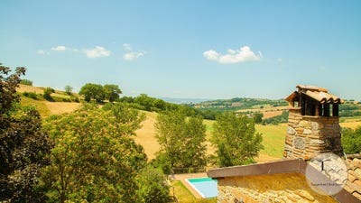 /international/it/todi-umbria-310119751828/