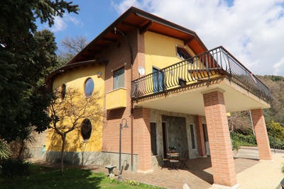 /international/it/eboli-campania-310120492426/