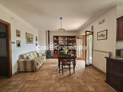 /international/it/via-stradone-moiano-umbria-310104827531/