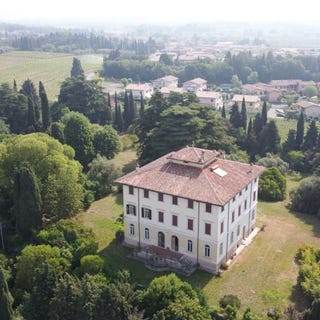 /international/it/lazise-veneto-310108184302/