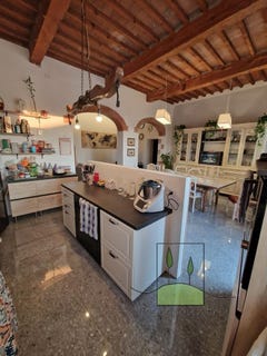 /international/it/capannoli-tuscany-310102716517/