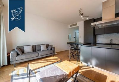 /international/it/milano-lombardy-310105995982/