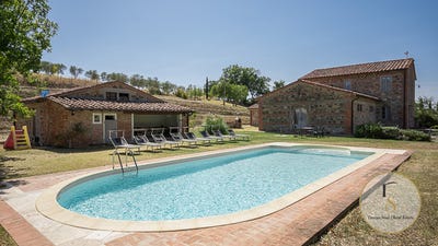 /international/it/sarteano-tuscany-310110358685/