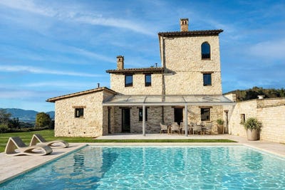 /international/it/urbino-marche-310110290032/