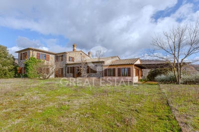 /international/it/ficulle-umbria-120090447966/