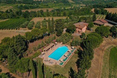 /international/it/peccioli-tuscany-310102968530/