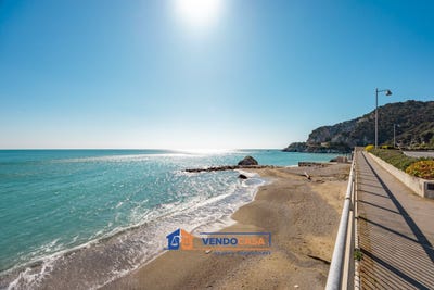 /international/it/bergeggi-liguria-310108264646/