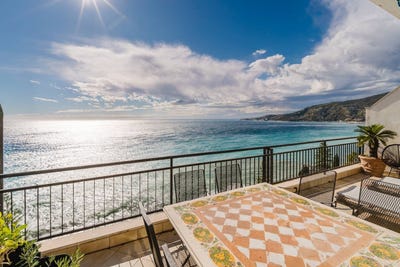 /international/it/ospedaletti-liguria-310110289929/