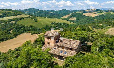 /international/it/urbino-marche-310102439516/