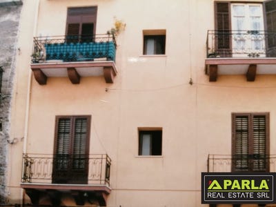/international/it/via-malaspina-palermo-sicily-310107492002/