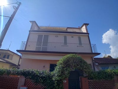 /international/it/lucca-tuscany-310108324247/