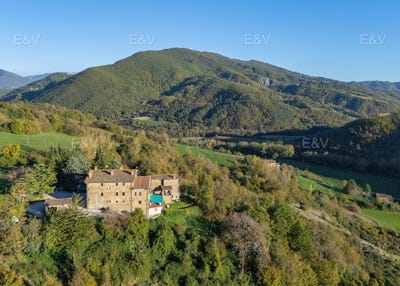 /international/it/pietralunga-umbria-310104337867/
