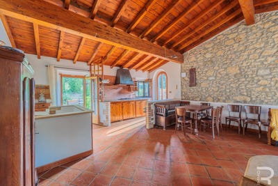 /international/it/volterra-tuscany-310104301568/
