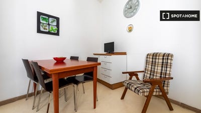 /international/it/bologna-emilia-romagna-310108563242/