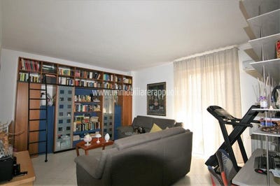 /international/it/guazzino-tuscany-310105996996/