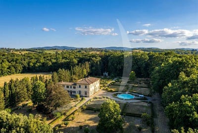 /international/it/monteriggioni-tuscany-310108249551/