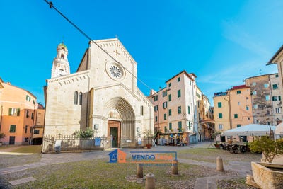 /international/it/17-via-bezzecca-sanremo-lombardy-310108939548/