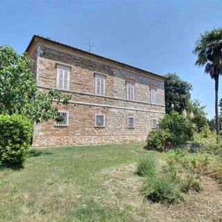 /international/it/rapolano-terme-tuscany-310108105256/