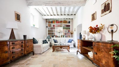 /international/it/sarteano-tuscany-120096537642/