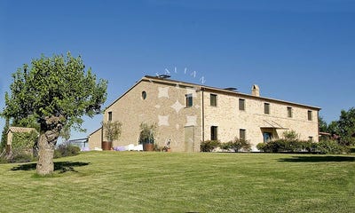 /international/it/ripe-marche-310107566505/