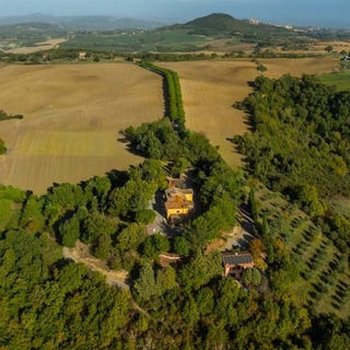 /international/it/montepulciano-tuscany-310110160875/