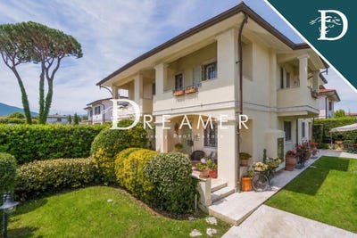 /international/it/lucca-tuscany-310108969304/