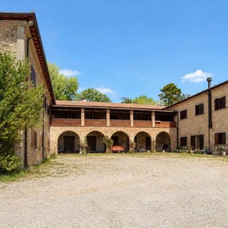 /international/it/san-gimignano-tuscany-310108865234/