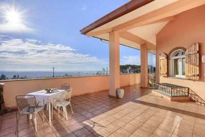 /international/it/rosignano-marittimo-tuscany-310108406793/